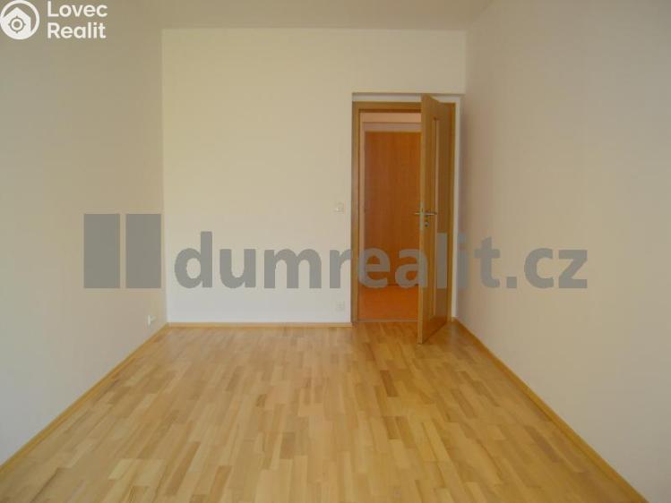 Pronájem bytu 2+KK Praha, Jeseniova 2713 č. 5