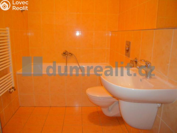 Pronájem bytu 2+KK Praha, Jeseniova 2713 č. 9