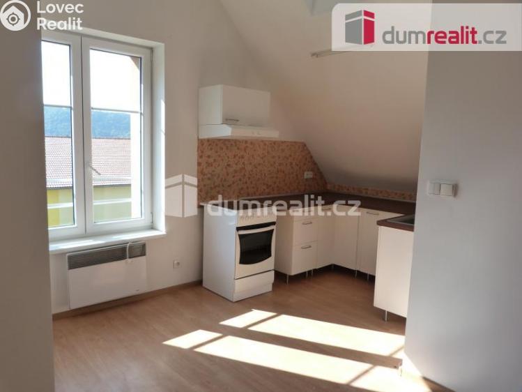 Pronájem bytu 1+KK Ústí nad Labem, Kojetická 105 č. 2