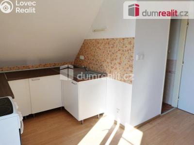 Pronájem bytu 1+KK Ústí nad Labem, Kojetická 105 č. 10