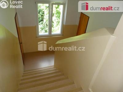 Pronájem bytu 1+KK Ústí nad Labem, Kojetická 105 č. 12