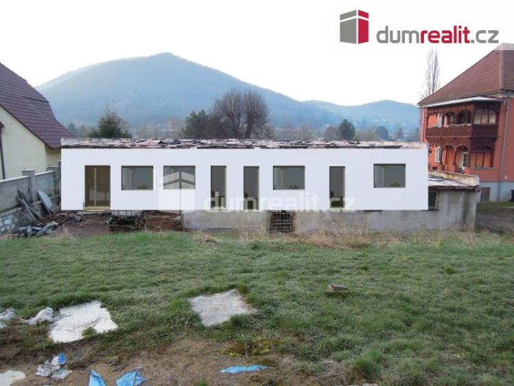 Prodej rodinného domu Dolní Zálezly, Rudé armády 168 č. 4