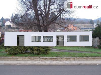 Prodej rodinného domu Dolní Zálezly, Rudé armády 168 č. 3