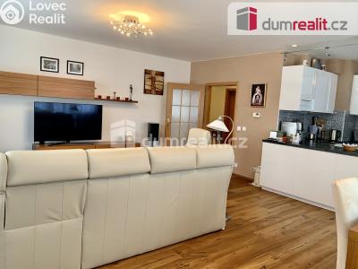 Pronájem bytu 3+KK Praha, Šlikova 313 č. 6