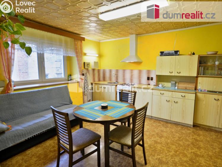 Prodej rodinného domu Řepín, Hlavní 6 č. 3