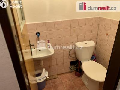 Prodej komerční nemovitosti Nový Bor, Palackého 134 č. 20