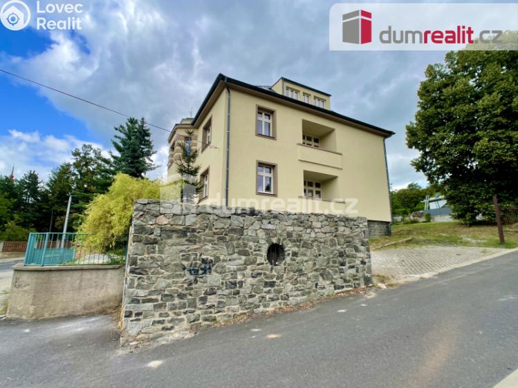 Pronájem bytu 5+1 Ústí nad Labem, Karla IV. 0 č. 1