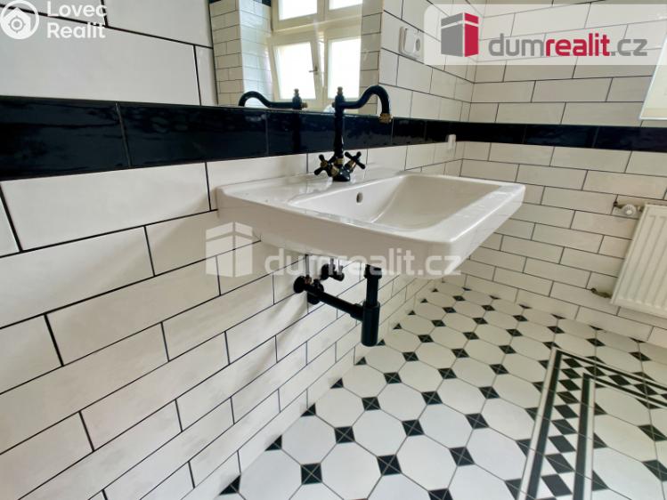 Pronájem bytu 5+1 Ústí nad Labem, Karla IV. 0 č. 5