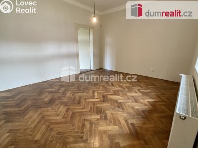 Pronájem bytu 5+1 Ústí nad Labem, Karla IV. č. 12