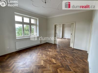 Pronájem bytu 5+1 Ústí nad Labem, Karla IV. č. 9