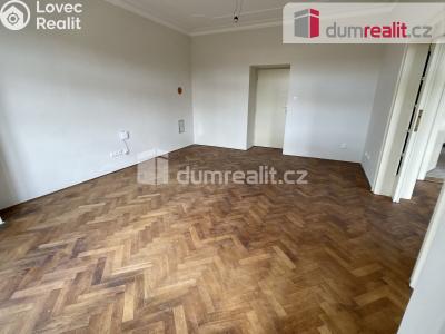 Pronájem bytu 5+1 Ústí nad Labem, Karla IV. č. 27