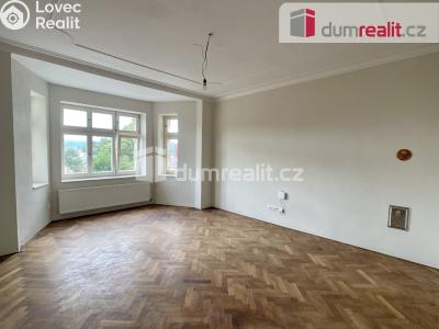 Pronájem bytu 5+1 Ústí nad Labem, Karla IV. č. 10