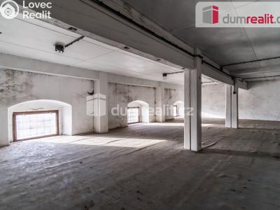 Prodej komerční nemovitosti Louňovice pod Blaníkem, náměstí J. Žižky 2 č. 5