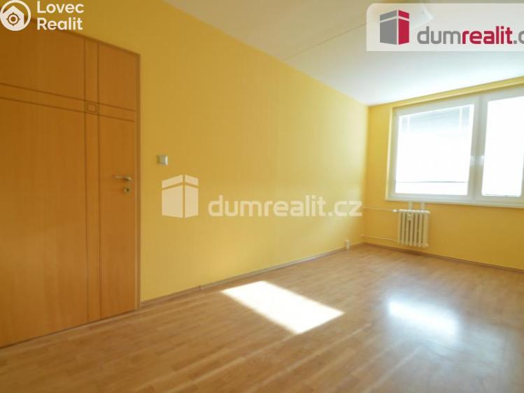 Prodej bytu 3+1 Praha, Běhounkova 2456 č. 3