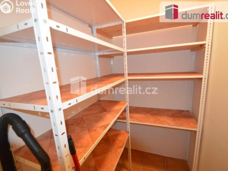 Prodej bytu 3+1 Praha, Běhounkova 2456 č. 7