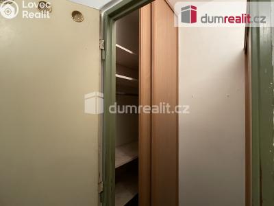Prodej bytu 2+1 Ústí nad Labem, Tolstého 1190 č. 18