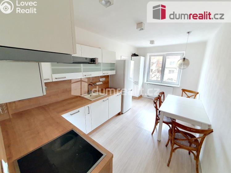 Pronájem bytu 2+1 Plzeň, Suvorovova 2076 č. 1