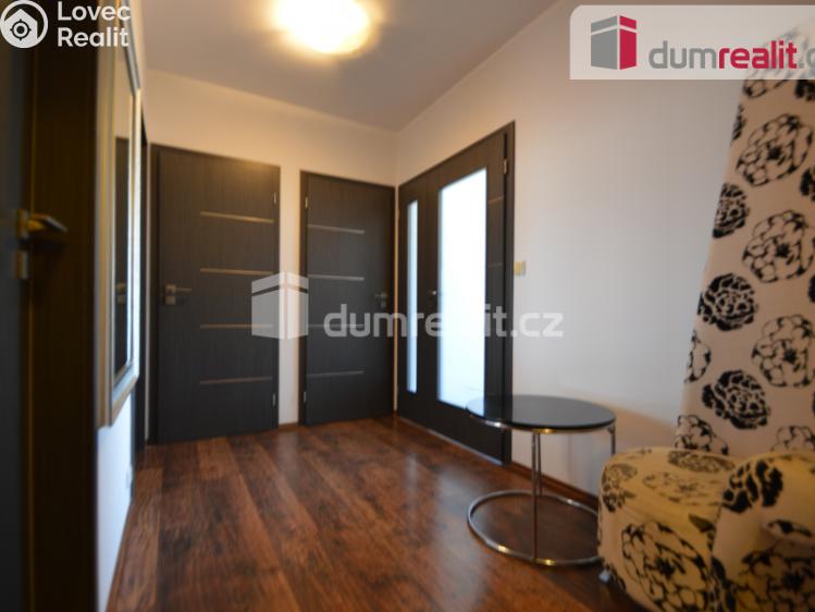 Pronájem bytu 3+KK Praha, Pavrovského 2558 č. 8