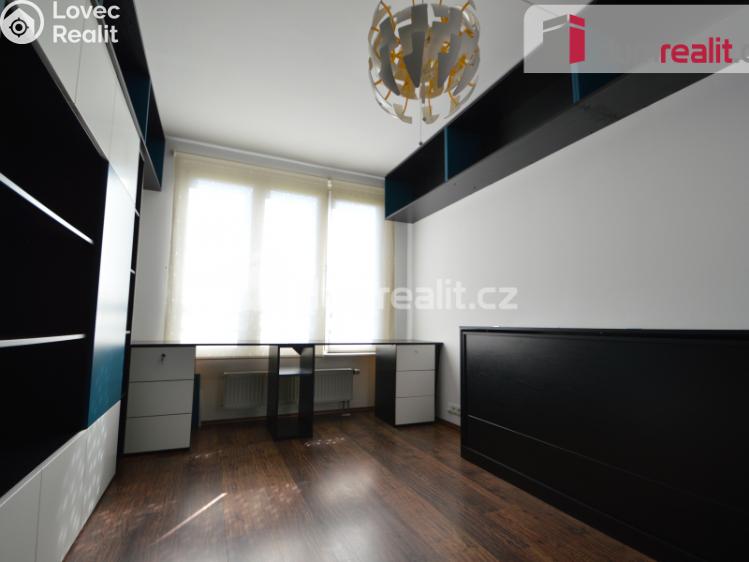 Pronájem bytu 3+KK Praha, Pavrovského 2558 č. 12