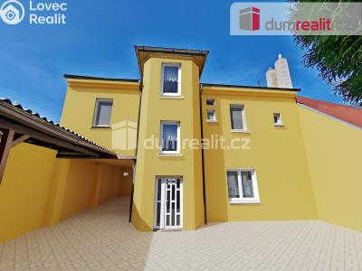 Prodej rodinného domu Praha, U Řempa 76 č. 7