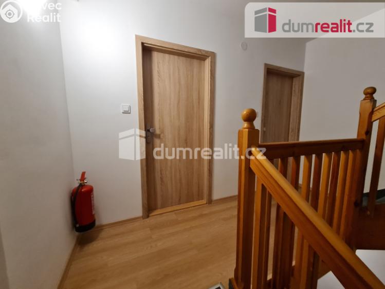 Pronájem bytu 2+KK Praha, Kloboukova 1239 č. 13