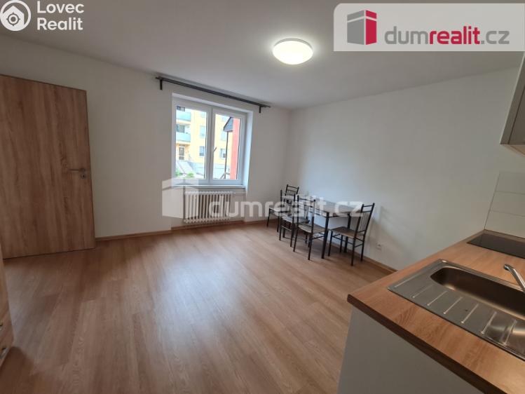 Pronájem bytu 2+KK Praha, Kloboukova 1239 č. 5