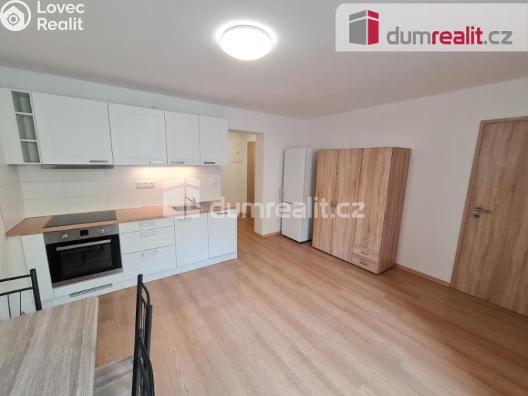 Pronájem bytu 2+KK Praha, Kloboukova 1239 č. 7