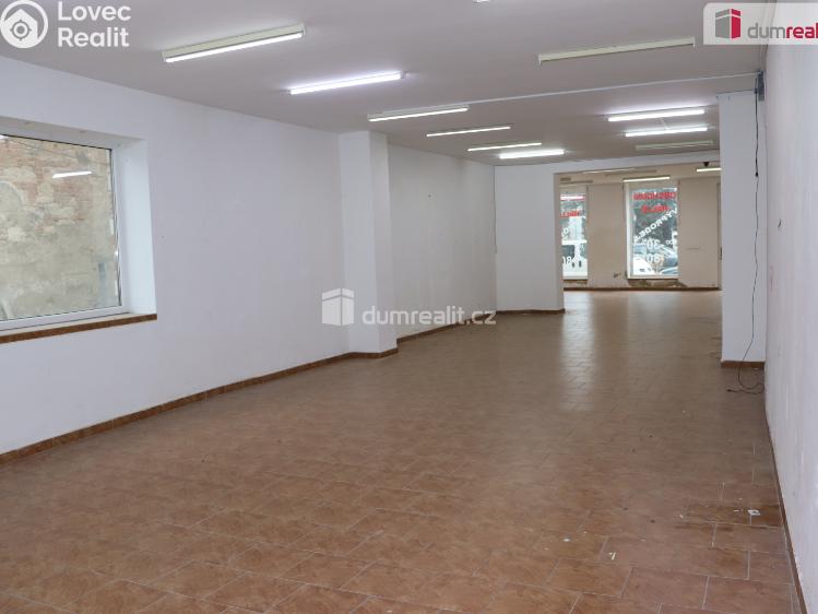 Pronájem obchodního prostoru Břeclav, náměstí T. G. Masaryka 40 č. 4
