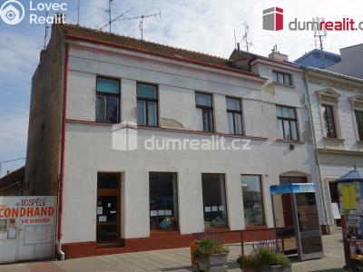 Pronájem obchodního prostoru Břeclav, náměstí T. G. Masaryka 40 č. 1