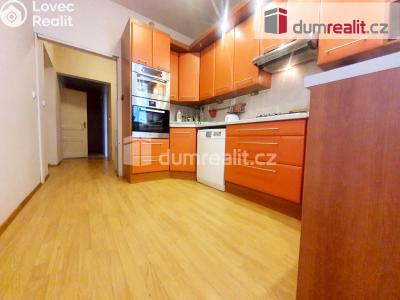 Prodej rodinného domu Velvary, Chržínská 378 č. 13