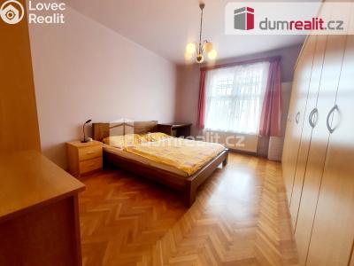 Prodej rodinného domu Velvary, Chržínská 378 č. 17