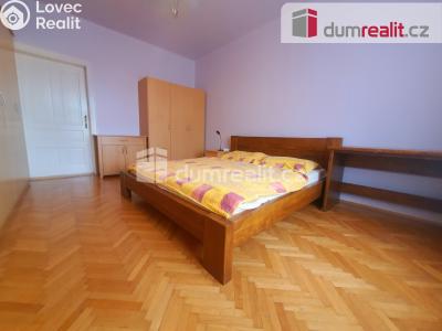 Prodej rodinného domu Velvary, Chržínská 378 č. 18