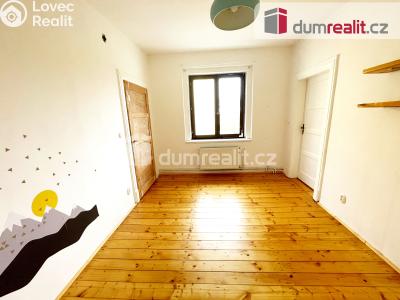 Pronájem rodinného domu Chlumec č. 7