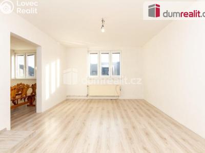 Pronájem bytu 3+1 Ústí nad Labem, Opletalova 174 č. 4