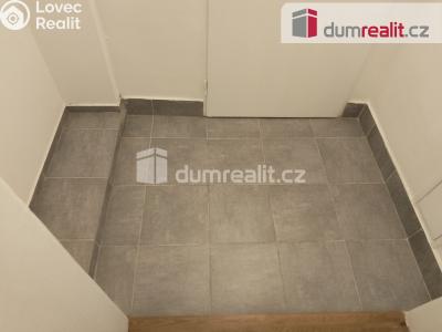 Pronájem bytu 1+1 Karlovy Vary, Na Vyhlídce 772 č. 17