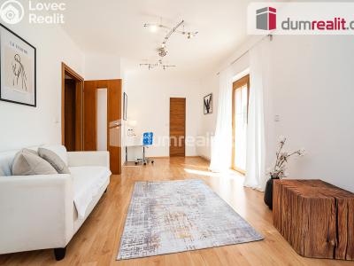 Prodej rodinného domu Praha, U školky 929 č. 8