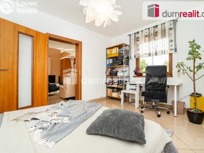 Prodej rodinného domu Praha, U školky 929 č. 13