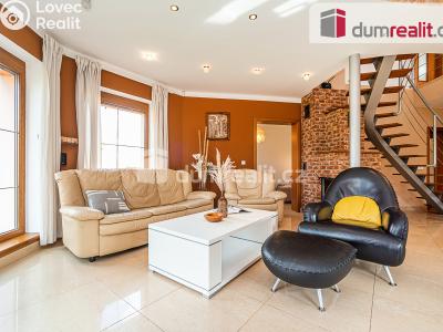 Prodej rodinného domu Praha, U školky 929 č. 6