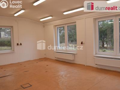 Prodej výrobní haly Modlany č. 27