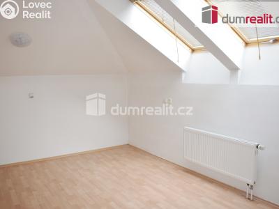 Prodej činžovního domu Modlany č. 13