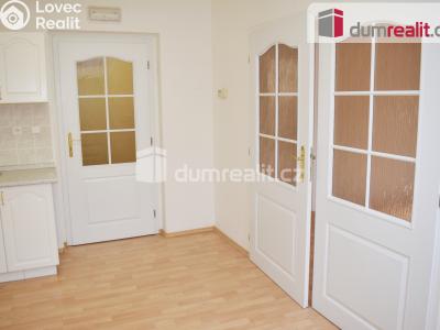 Prodej činžovního domu Modlany č. 7