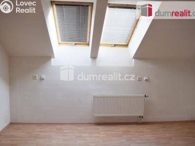 Prodej činžovního domu Modlany č. 17