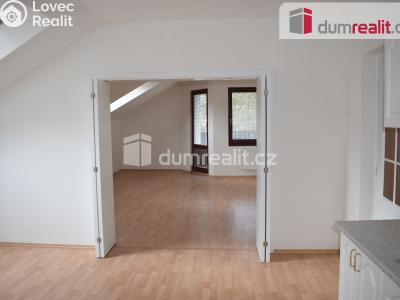 Prodej činžovního domu Modlany č. 12