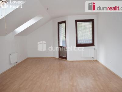 Prodej činžovního domu Modlany č. 10