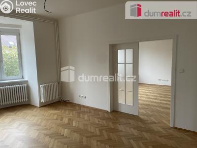 Pronájem rodinného domu Praha, Romana Blahníka 804 č. 16