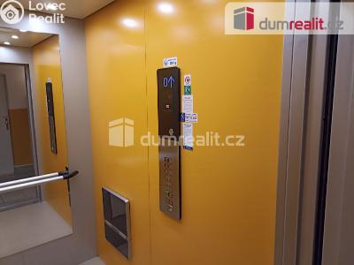 Pronájem bytu 3+1 Ústí nad Labem, Malátova 2433 č. 11