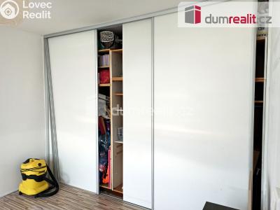 Prodej bytu 1+1 Ostrov, Kollárova 1270 č. 9