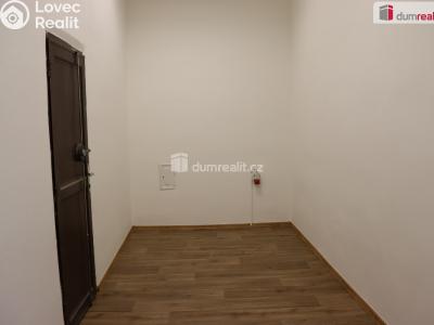 Pronájem obchodního prostoru Břeclav, náměstí T. G. Masaryka 46 č. 5