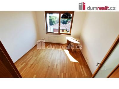 Pronájem bytu 3+KK Praha, Davídkova 2488 č. 12