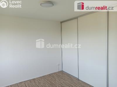 Pronájem bytu 1+1 Ostrov, Kollárova 1270 č. 24